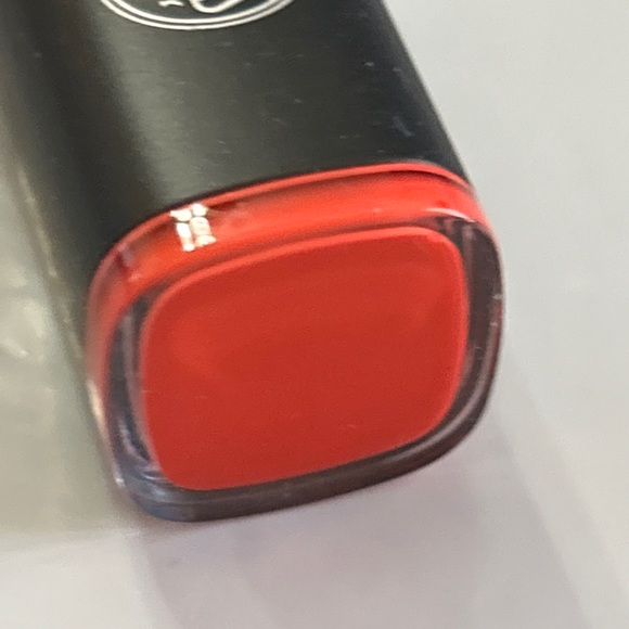 J. Cat Beauty Matte Lipstick Diary MLD106 Oh my, I'm Going new (coral) - Picture 6 of 8